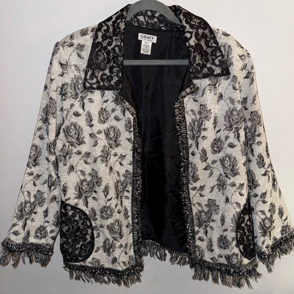 Graff Women's Black and White Floral Blazer